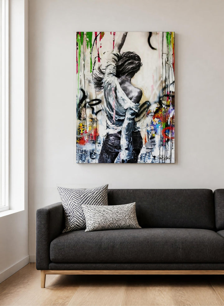 Tableau Décoratif "Urban Freedom" – Street Art & Énergie Féminine